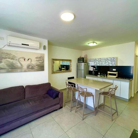 Gk Apartment Harmony Бат-Ям Экстерьер фото