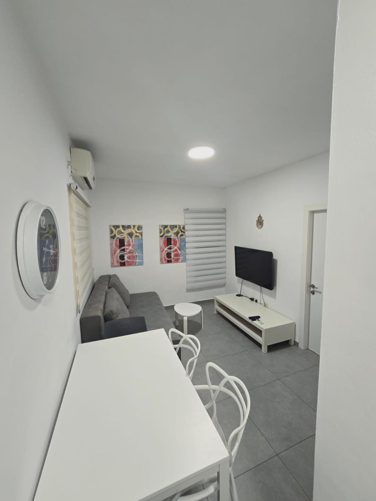 Gk Apartment Harmony Бат-Ям Экстерьер фото